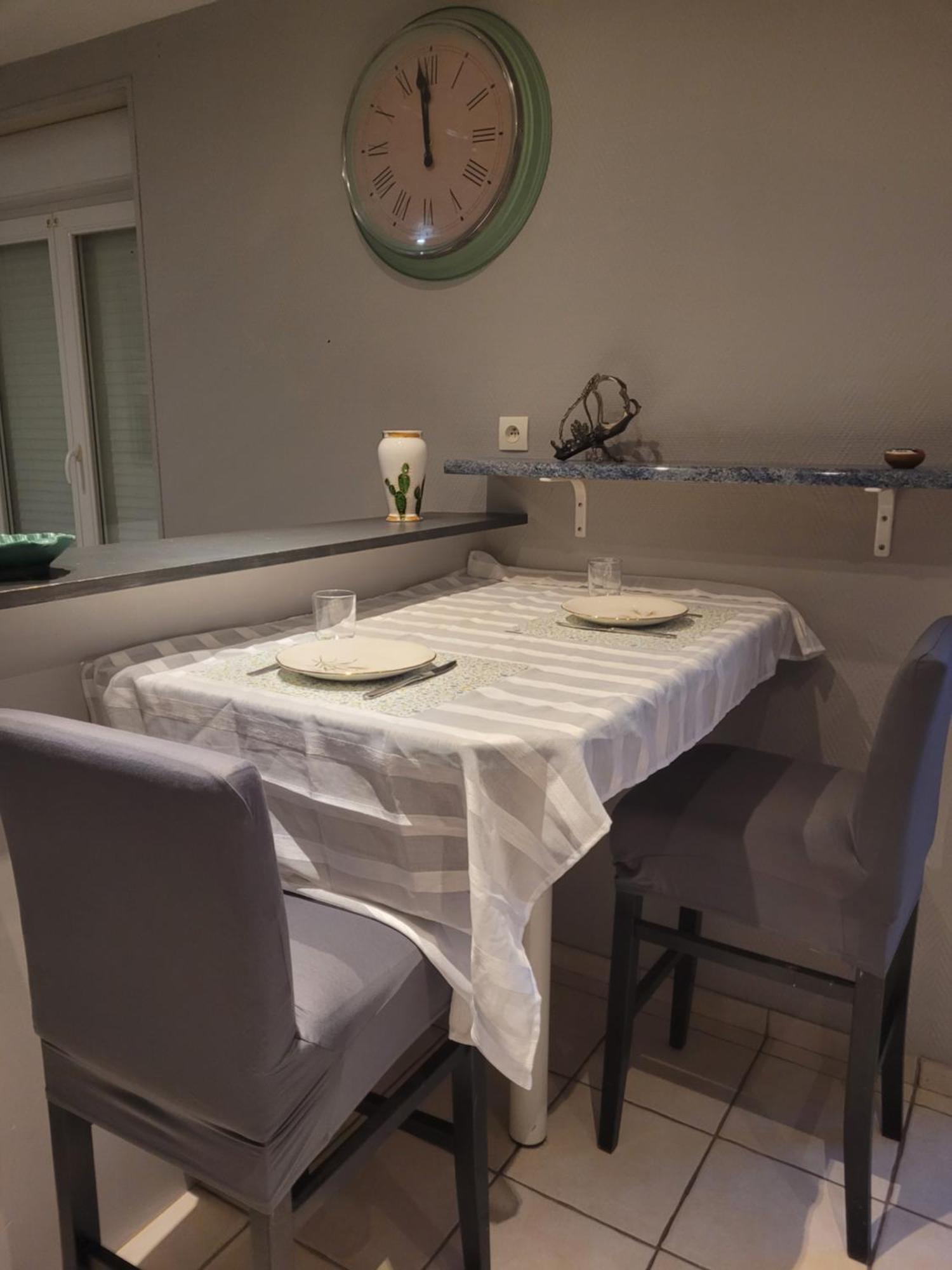 Appartement Cosy Dans Beau Village De Champagne Cormicy Buitenkant foto