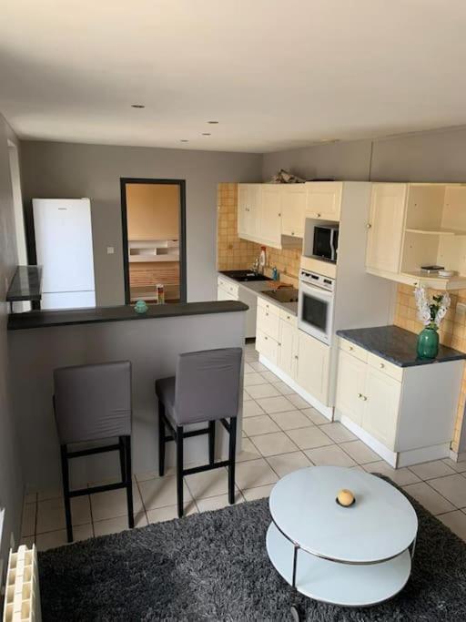 Appartement Cosy Dans Beau Village De Champagne Cormicy Buitenkant foto