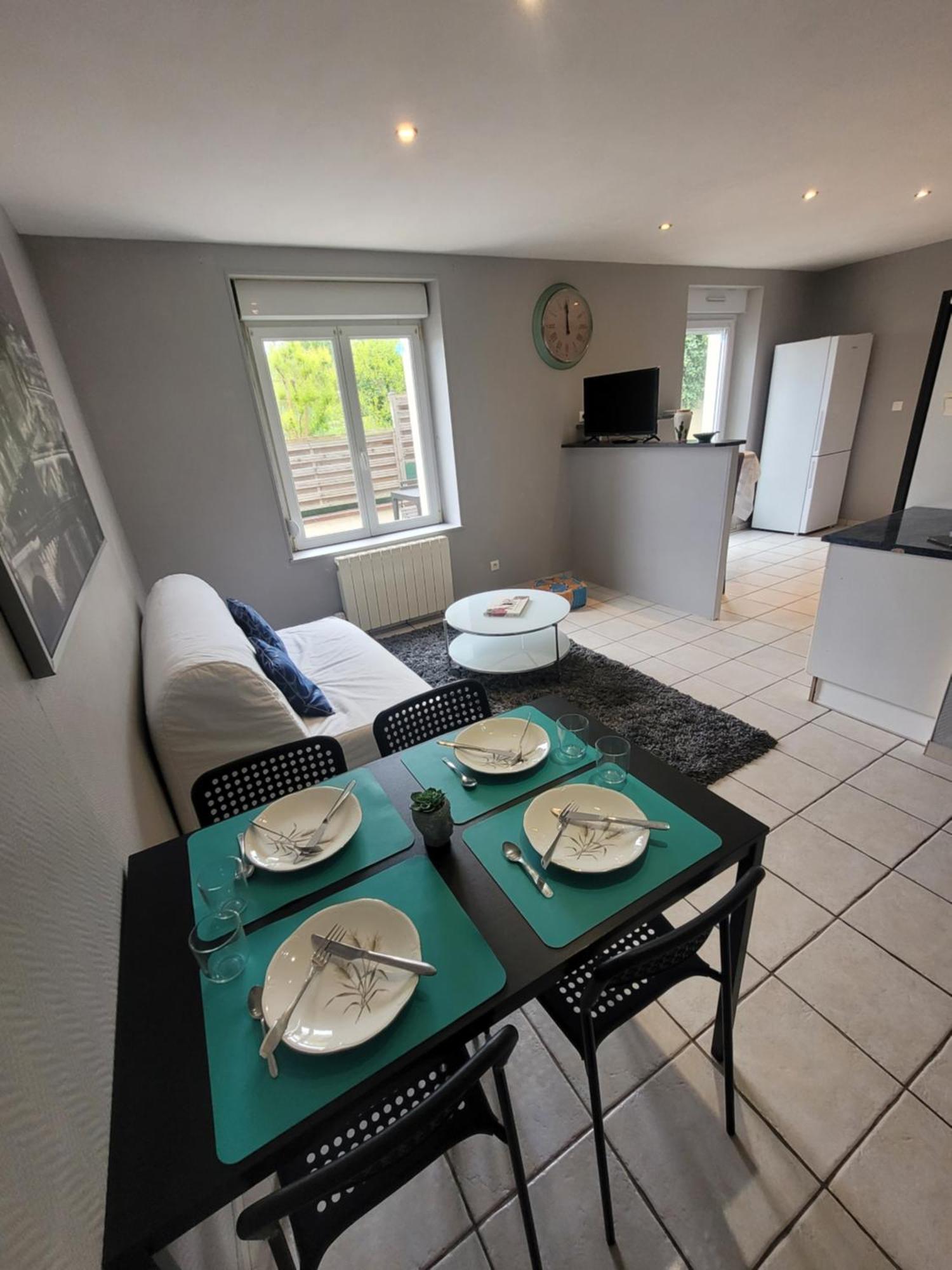 Appartement Cosy Dans Beau Village De Champagne Cormicy Buitenkant foto